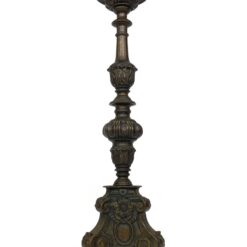 Bronzinė barokinio stiliaus žvakidė 18x19x66 cm