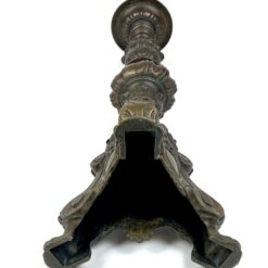 Bronzinė barokinio stiliaus žvakidė 18x19x66 cm