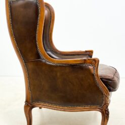 Riešutmedžio rėmo fotelis su oda 82x71x110,5 cm, 47 cm