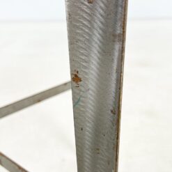 Aukštas metalinis industrinio stiliaus staliukas 40x40x80 cm