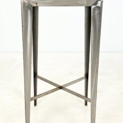 Aukštas metalinis industrinio stiliaus staliukas 40x40x80 cm