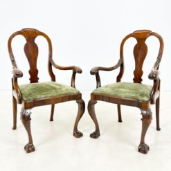 Chippendale stiliaus riešutmedžio krėslai su veliūru 2 vnt. kompl. 59x61x100 cm, 48 cm