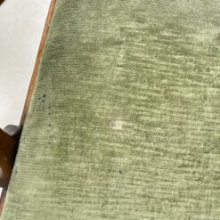 Chippendale stiliaus riešutmedžio krėslai su veliūru 2 vnt. kompl. 59x61x100 cm, 48 cm