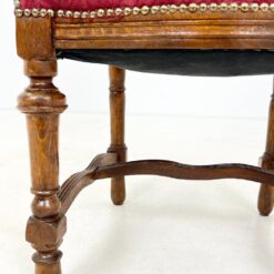 Gotikinio stiliaus drožinėtos riešutmedžio kėdės su gobelenu 3 vnt. kompl. 48x49x116 cm, 48 cm