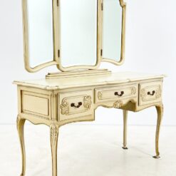 Provanso stiliaus kosmetinis staliukas 50x131x158 cm