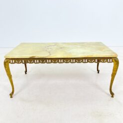 Žalvarinis staliukas su onikso stalviršiumi 51x99x42,5 cm