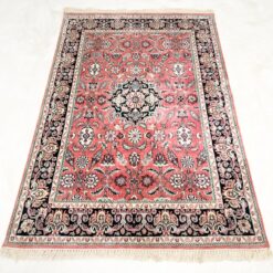 Šilkinis rankų darbo kilimas 190x124x0,4 cm