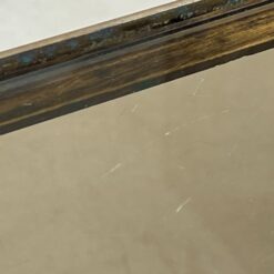 Kvadratinis žalvarinis staliukas tamsinto stiklo stalviršiumi 51x51x40 cm