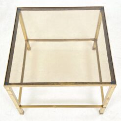 Kvadratinis žalvarinis staliukas tamsinto stiklo stalviršiumi 51x51x40 cm
