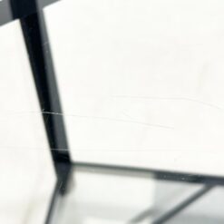 Pastatoma metalinė trijų aukštų lentyna su tamsintu stiklu 46x46x76,5 cm