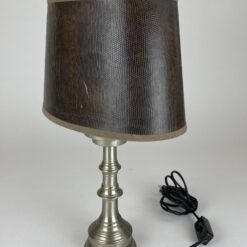 Stalinis metalinis šviestuvas eko odos gaubtu 16x27x39,5 cm