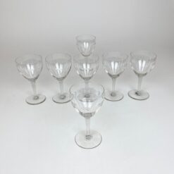 Stiklinės taurės po 240 ml 7 vnt. komplektas 9x9x16,5 cm