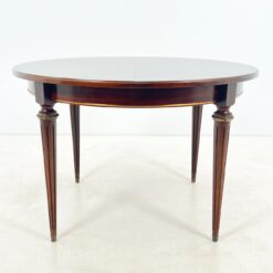 Išskleidžiamas raudonmedžio valgomojo stalas 118x118(+40)x76 cm