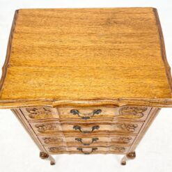 Ąžuolinė keturių stalčių spintelė 39×51,5×91,5 cm