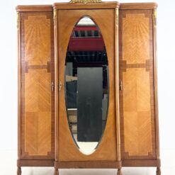 Riešutmedžio ir raudonmedžio lukšto rūbų spinta su veidrodžiu 65x175x220 cm