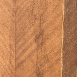 Riešutmedžio ir raudonmedžio lukšto rūbų spinta su veidrodžiu 65x175x220 cm