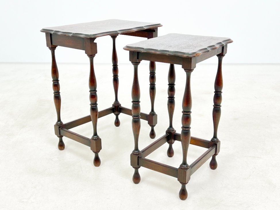 DR0290-stalai-2 Mediniai lizdiniai staliukai 2 vnt. komplektas 31,5x43x53 cm