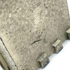 Japoniško stiliaus metalinė dėžutė 7x9x4,5 cm