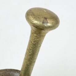 Žalvarinė grūstuvė 9x10x16,5 cm