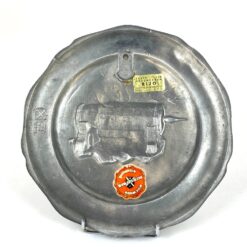 Dekoratyvinė pakabinama alavinė lėkštė “Holle Griet, Diest” 2×22,5×23 cm