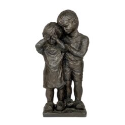 Dviejų vaikų statula iš gipso 16x30x59 cm