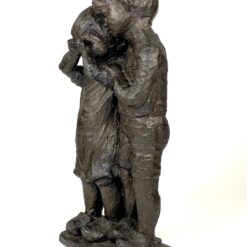 Dviejų vaikų statula iš gipso 16x30x59 cm