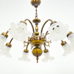 Pakabinamas žalvario aštuonių šakų sietynas su stiklo gaubtais 78x78x71 cm