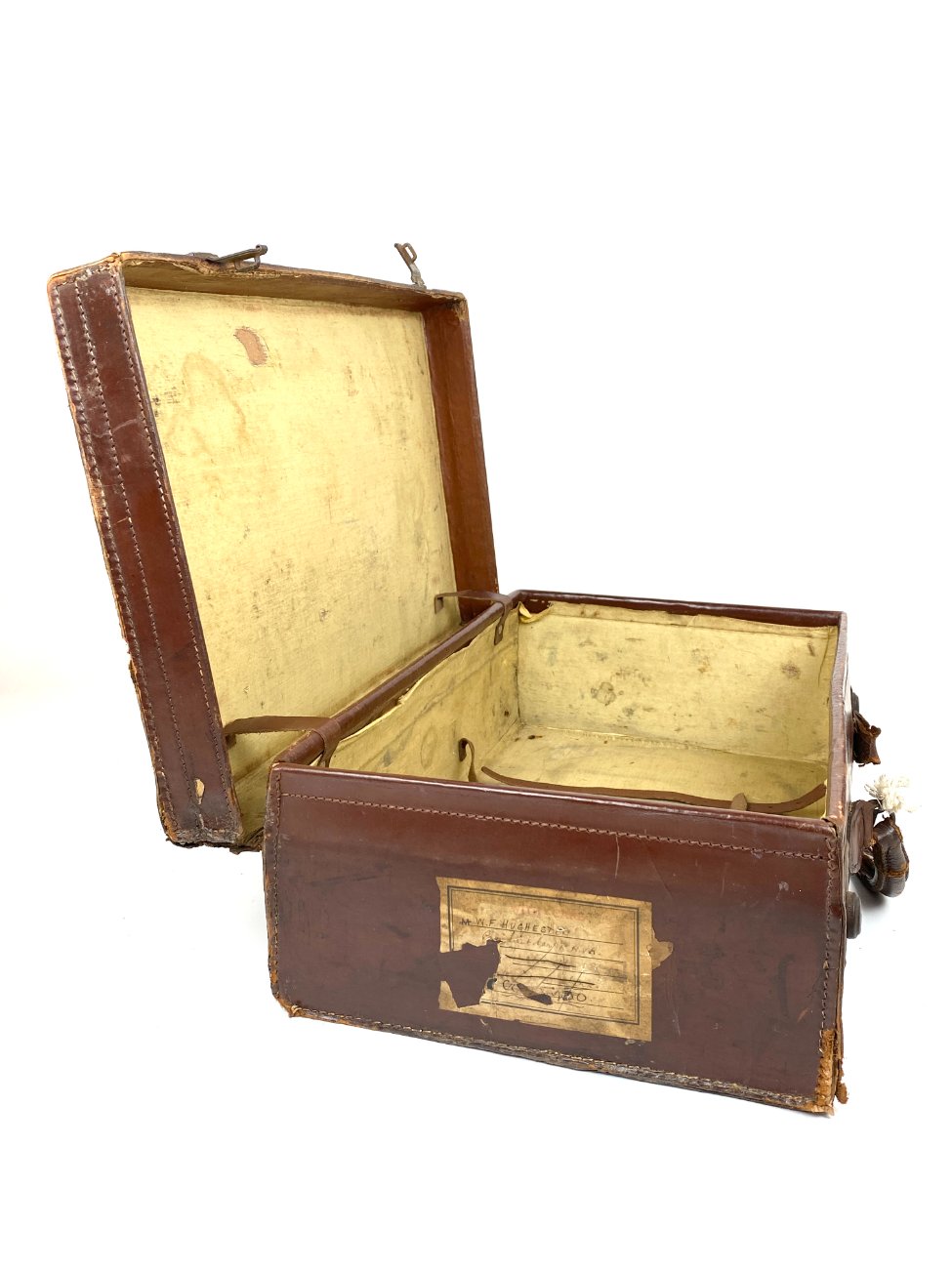 DR0311-lagaminai-9 Senovinis odinis lagaminas restauracijai 34,5x56x17 cm