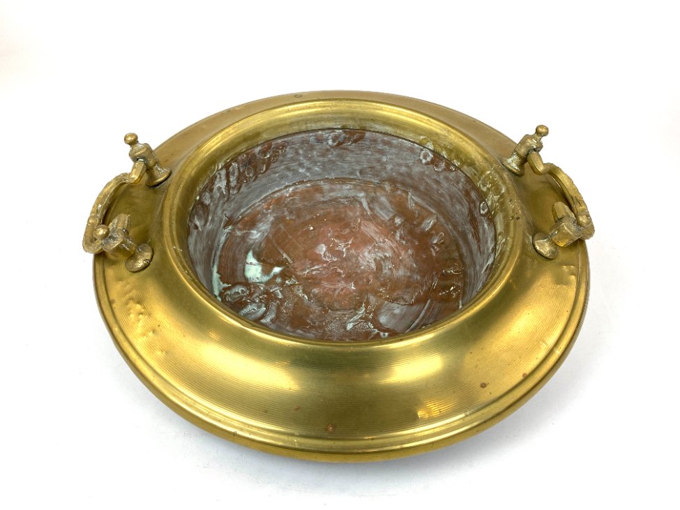 DR0312-metaliniai-indai-2 Žalvario ir vario indas su dviejomis rankenomis 41x42x12 cm