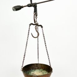 Senovinės pakabinamos balansinės svarstyklės 27x55x79 cm