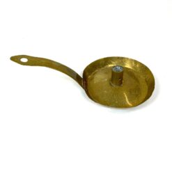 Žalvarinė naktinė žvakidė su rankena 16,5x30x10 cm