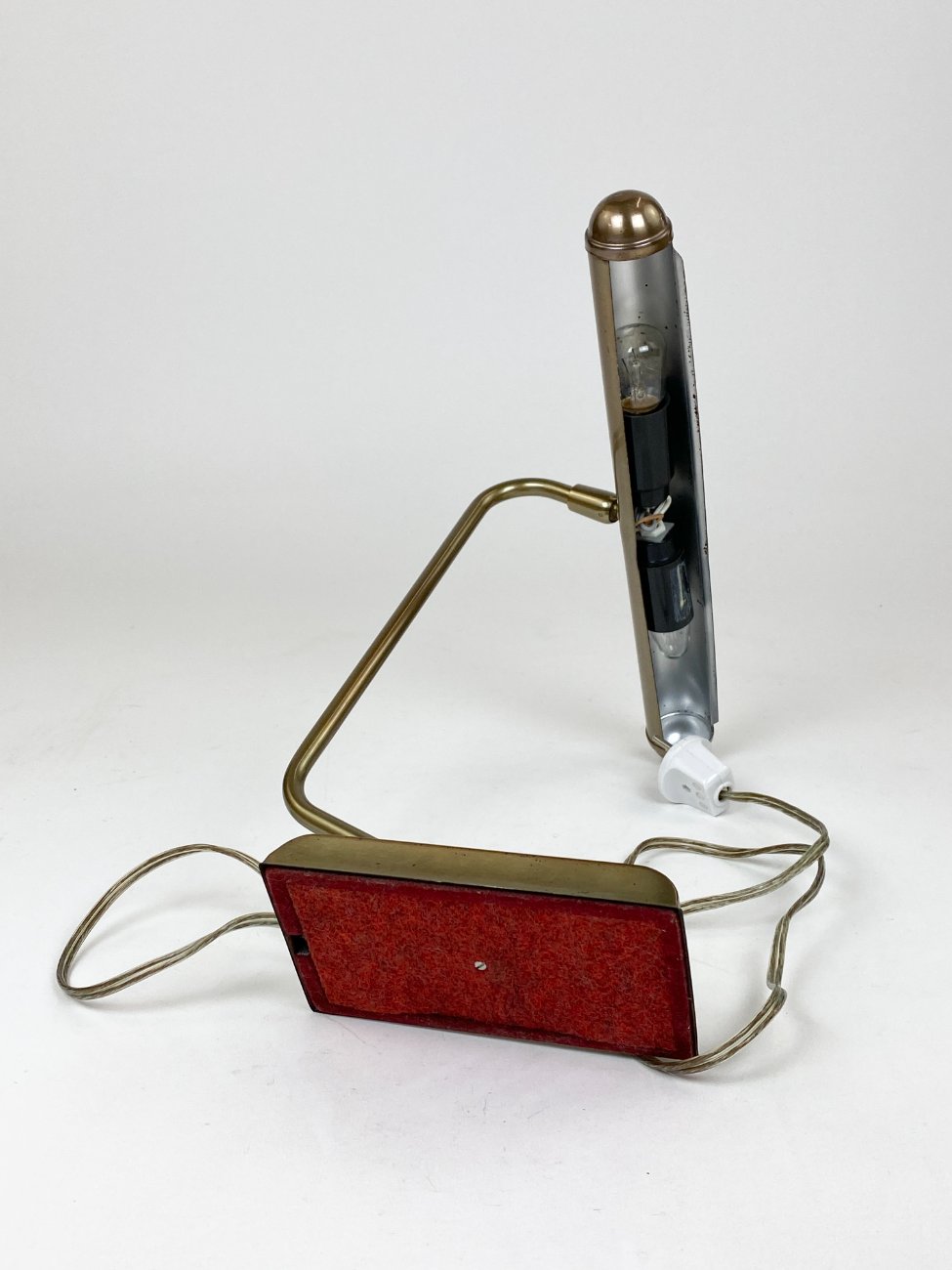 DR0320-staliniai-sviestuvai-10 Žalvarinis stalinis šviestuvas 18x32x30 cm