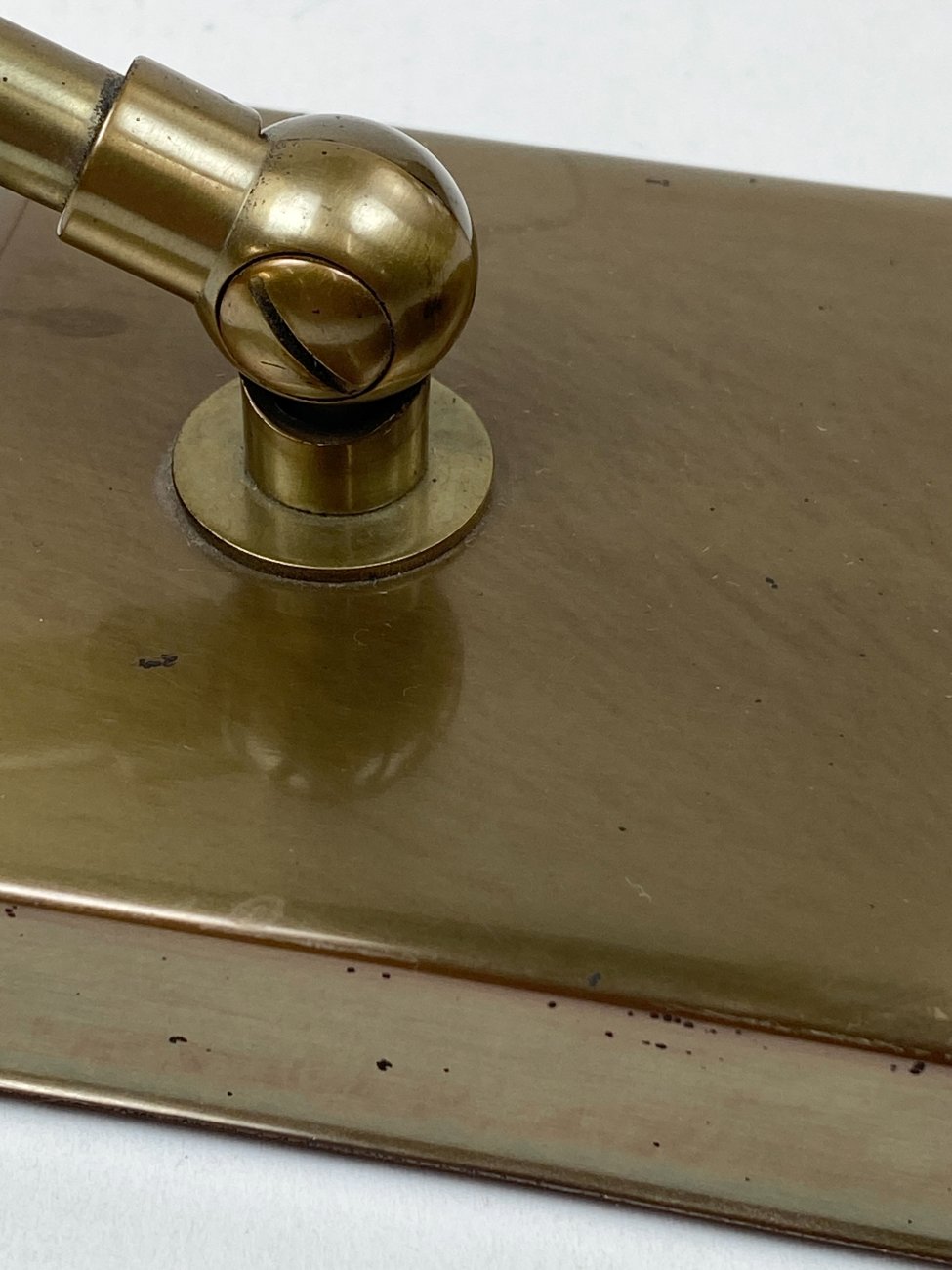 DR0320-staliniai-sviestuvai-12 Žalvarinis stalinis šviestuvas 18x32x30 cm