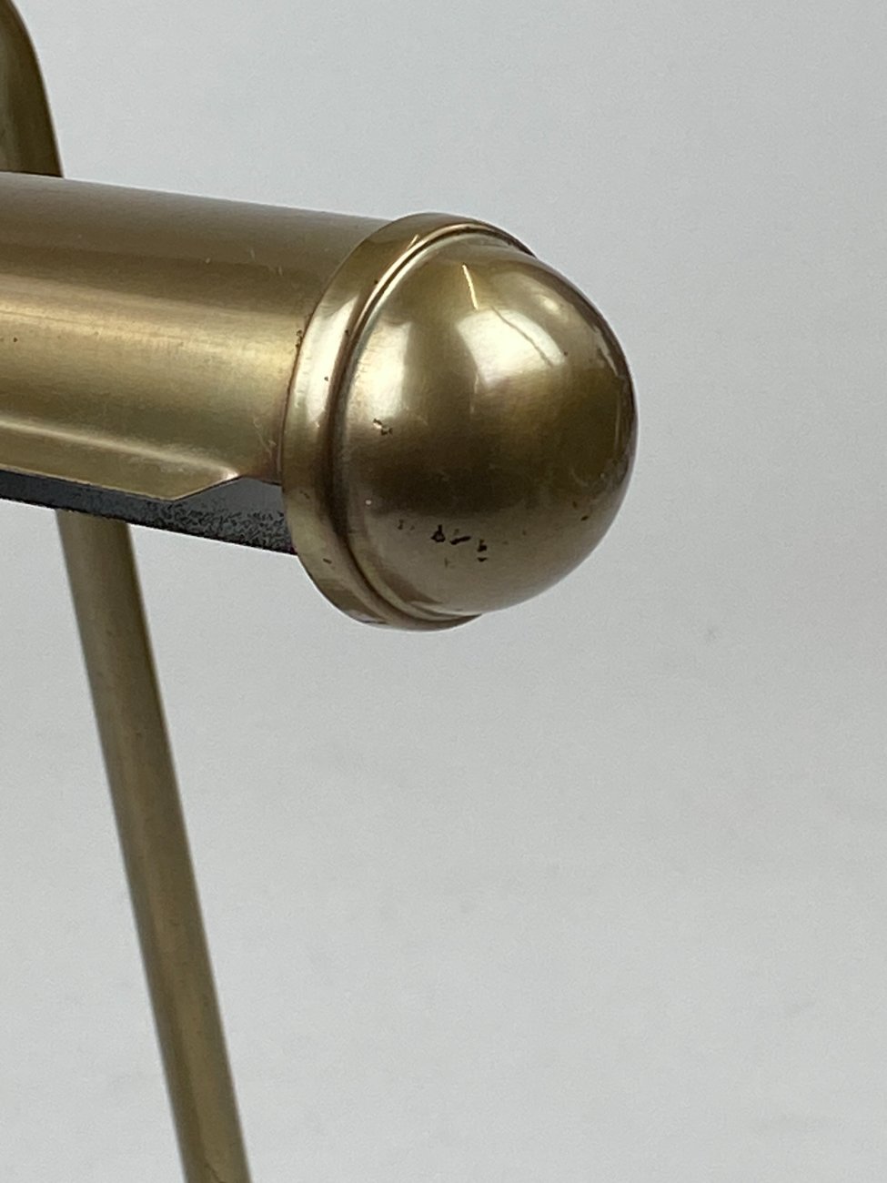 DR0320-staliniai-sviestuvai-14 Žalvarinis stalinis šviestuvas 18x32x30 cm