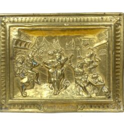 Pakabinamas žalvarinis bareljefas su šokių scena “Tout à la joie” 1,5×22,5×17,5 cm