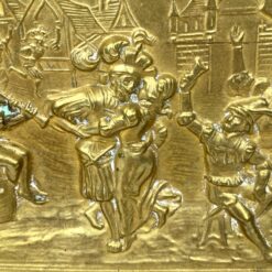 Pakabinamas žalvarinis bareljefas su šokių scena “Tout à la joie” 1,5×22,5×17,5 cm