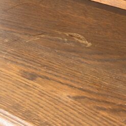 Senovinis ąžuolinis drožinėtas bufetas su stiklinėmis durimis 46x110x249 cm