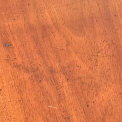 Senovinis apvalus raudonmedžio valgomojo stalas su ratukais 125x125x76 cm