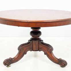 Senovinis apvalus raudonmedžio valgomojo stalas su ratukais 125x125x76 cm