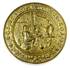 Žalvarinis bareljefas su smuklės scena 1,5x31x31 cm