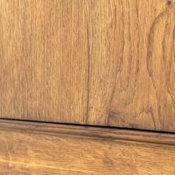 Barokinio stiliaus ąžuolinė rūbų spinta 60x150x241 cm