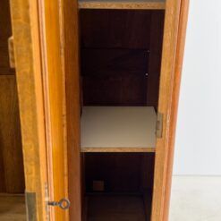 Barokinio stiliaus ąžuolinė rūbų spinta 60x150x241 cm