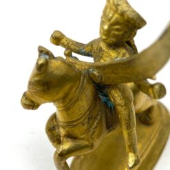 Žalvarinė raitelio su kardu statulėlė 7x5x8 cm