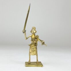 Žalvarinė moters su vaiku ir durklu statulėlė 5,5x7x17,5 cm