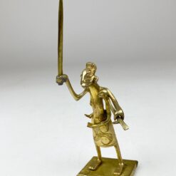 Žalvarinė moters su vaiku ir durklu statulėlė 5,5x7x17,5 cm