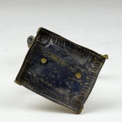 Žalvarinė moters su vaiku ir durklu statulėlė 5,5x7x17,5 cm