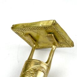 Žalvarinė moters su vaiku ir durklu statulėlė 5,5x7x17,5 cm