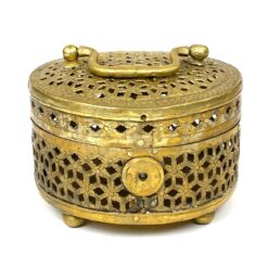 Indiška žalvarinė ažūrinė apvalios formos dėžutė 13,5x13,5x10,5 cm