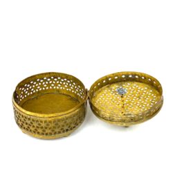 Indiška žalvarinė ažūrinė apvalios formos dėžutė 13,5×13,5×10,5 cm