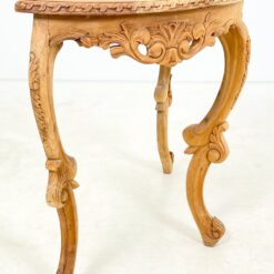 Barokinio stiliaus drožinėta medžio masyvo konsolė 42x95x76 cm